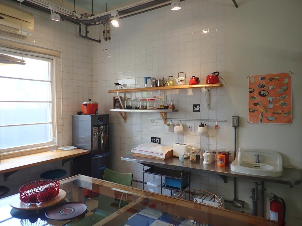 City Hut 1828 Tainan Exterior photo